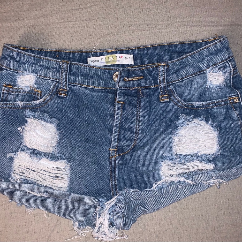 Papaya shorts